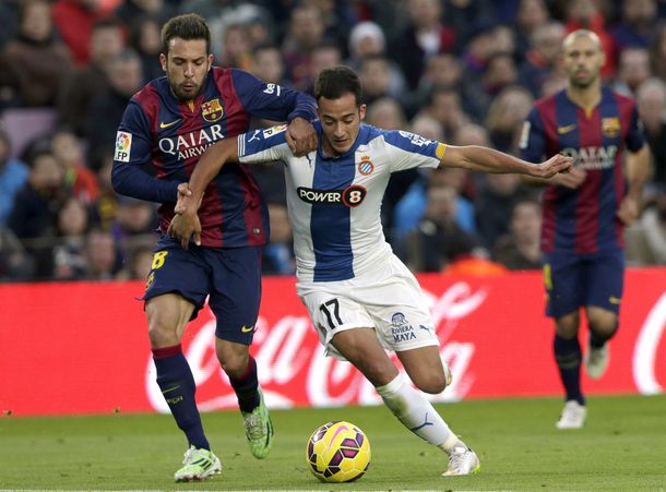 Pura magia: Messi brilló y dio vuelta el partido para el Barcelona