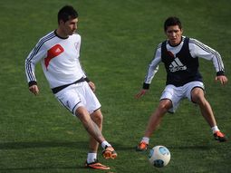 a la espera de teo, ramon probo con lanzini y fabbro a la espera de teo, ramon probo con lanzini y fabbro