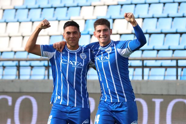 Twitter:&nbsp;@ClubGodoyCruz