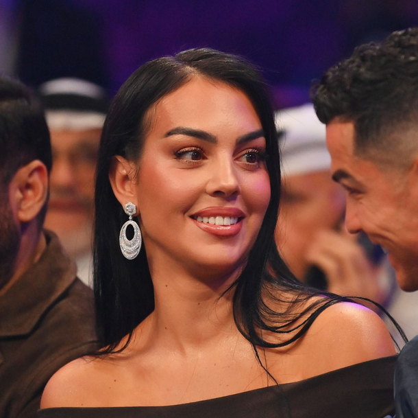 Georgina Rodríguez posó con una llamativa microbikini en sus vacaciones