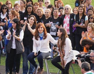 Cristina criticó la represión tras la marcha por Maldonado - Crédito: Facebook Cristina Fernández