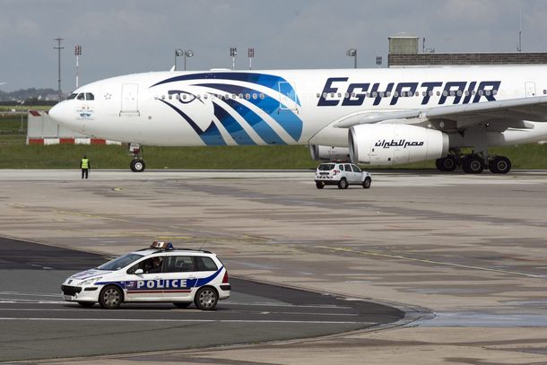 Hallaron las cajas negras del vuelo de Egyptair