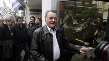 barrionuevo acuso a maximo de descalificar a scioli barrionuevo acuso a maximo de descalificar a scioli