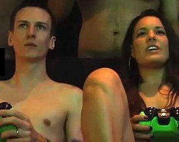 Nude-gaming-party--478x270