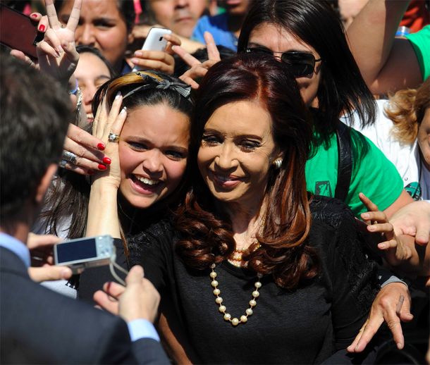 CFK: Molesta el ruido de los que hablan y no hacen nada