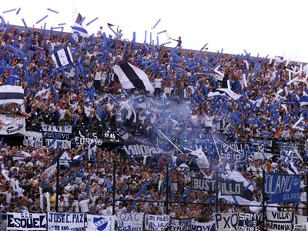 Por un tiroteo, detuvieron al jefe de la barra de Quilmes