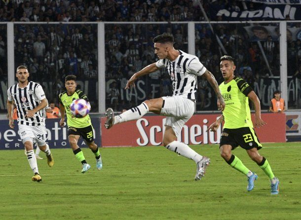 Talleres 3 vs Barracas Central 0 por la Liga Profesional de Fútbol: minuto a minuto