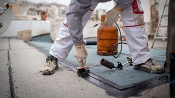Estos son los impermeabilizantes que nunca debes comprar para tu casa: la Profeco asegura que no sirven para la lluvia Estos son los impermeabilizantes que nunca debes comprar para tu casa: la Profeco asegura que no sirven para la lluvia