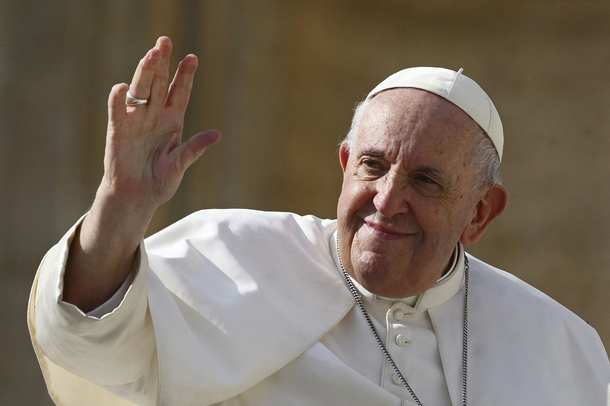 Netflix: la serie que cuenta la historia del papa Francisco y es furor en la plataforma