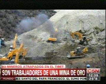 Un derrumbe en una mina deja a 83 trabajadores atrapados