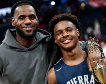 El hijo de LeBron James sufrió un paro cardíaco mientras entrenaba