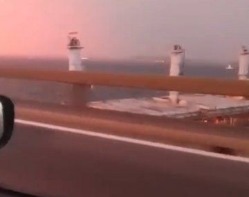 Río de Janeiro: así se estrelló un barco de 200 metros contra un puente