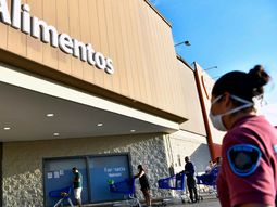 El Gobierno extendería el plan Precios Máximos que alcanza a 2.300 productos