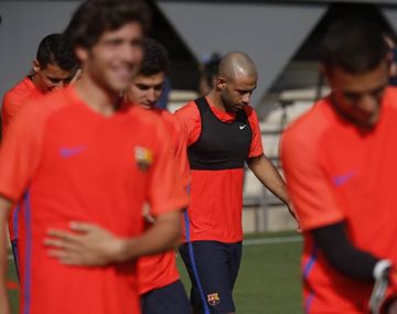 Mascherano terminó sus vacaciones y volvió a entrenar con el Barcelona