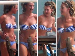 famosa cantante recupero su figura y le sienta muy bien la bikini famosa cantante recupero su figura y le sienta muy bien la bikini