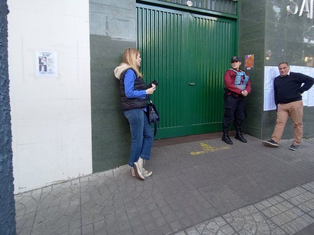 Lilia Lemoine fue a votar media hora antes de que arranquen los comicios