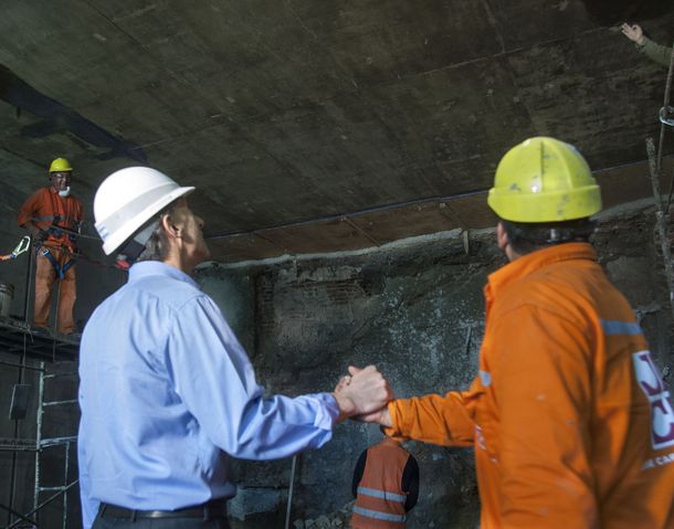 Macri recorrió obras en la cabecera sur del Metrobús