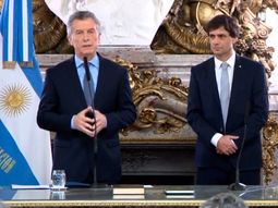 Lunes y Jorge Roberto: el furcio y chiste de Macri en la jura de Lacunza