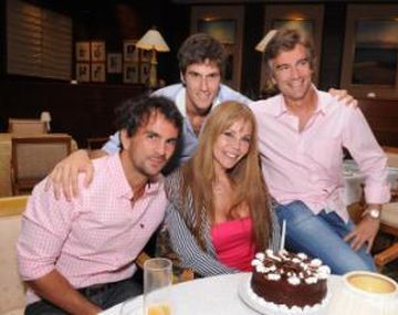 Cumpleaños de Graciela Alfano 3