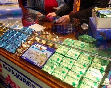 ¿Por qué en La Costa sólo se podrán comprar alfajores locales?
