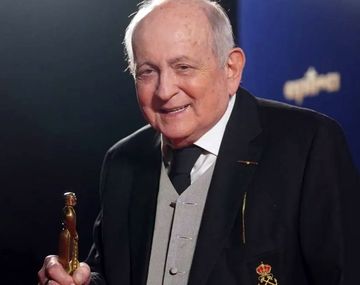 De vender medias y cantar tangos a ser Chiche Gelblung: la historia que pocos conocen