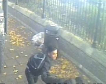 VIDEO: Un joven atacó a otro con un martillo y es intensamente buscado