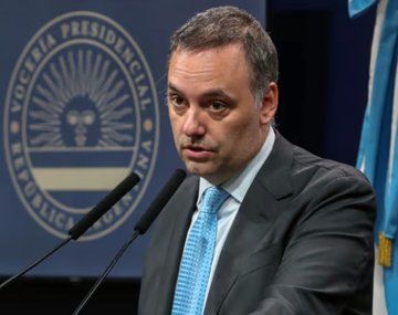 Manuel Adorni, en el ojo de la tormenta.