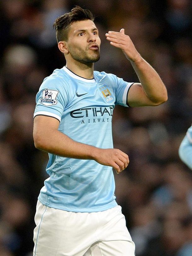 Dos goles de Agüero para el gran triunfo de Manchester City