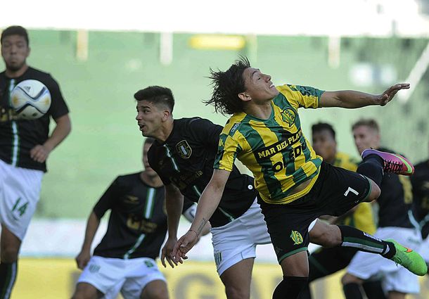 Banfield le empató a Aldosivi con un gol agónico y se metió en la Copa